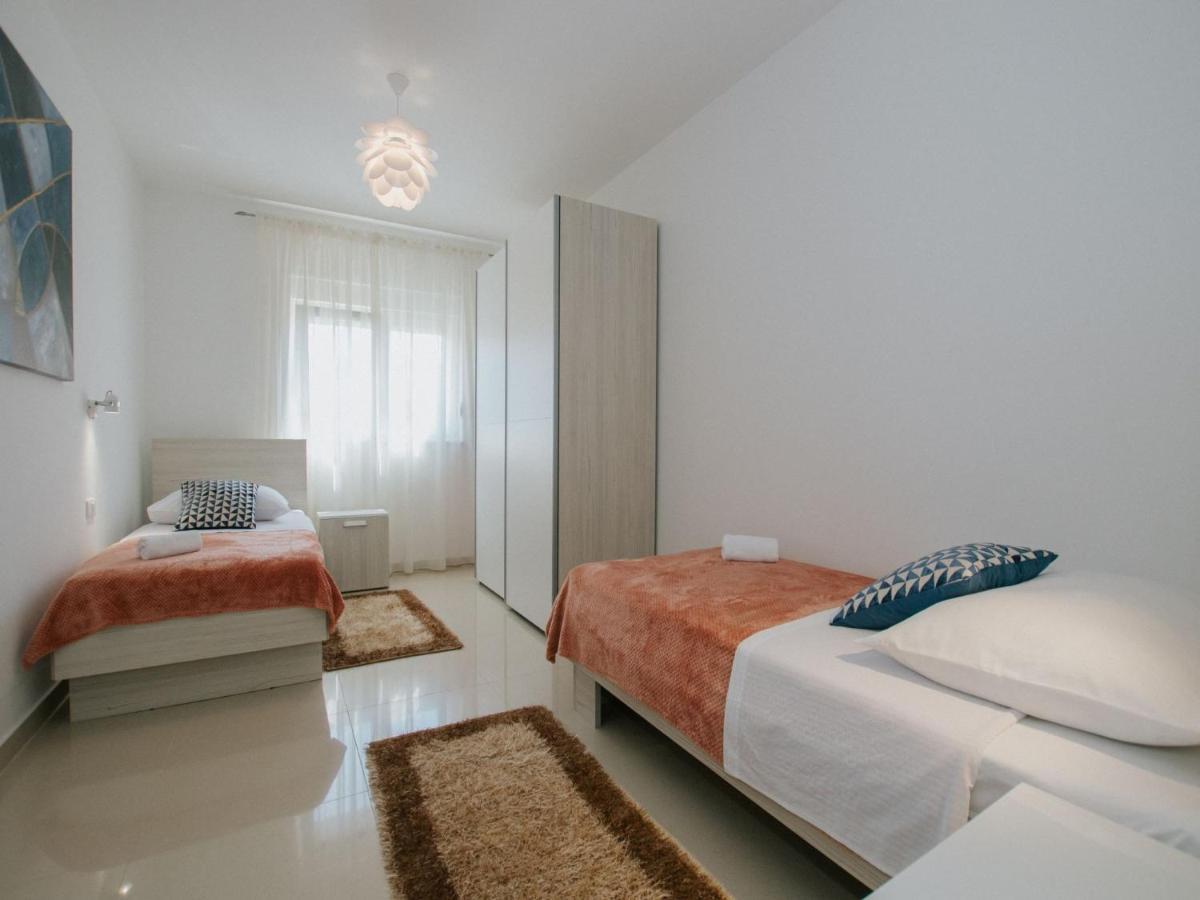 Luxury Apartment Di Trogir Ngoại thất bức ảnh